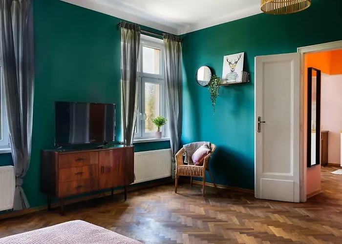 Green View Apartment / Kochanowskiego